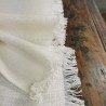 Composition Chemin de table en coton blanc avec frange