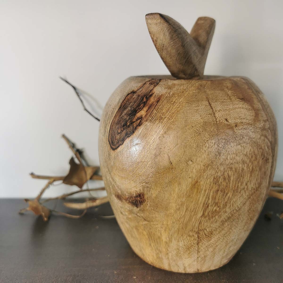 Composition Pomme décorative en bois